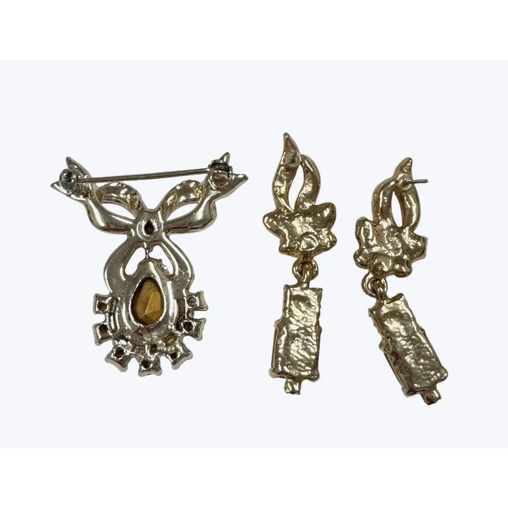 Gold tone‎ Bow Brooch and Dangle Earrings with Ruby glass & Rhinstones